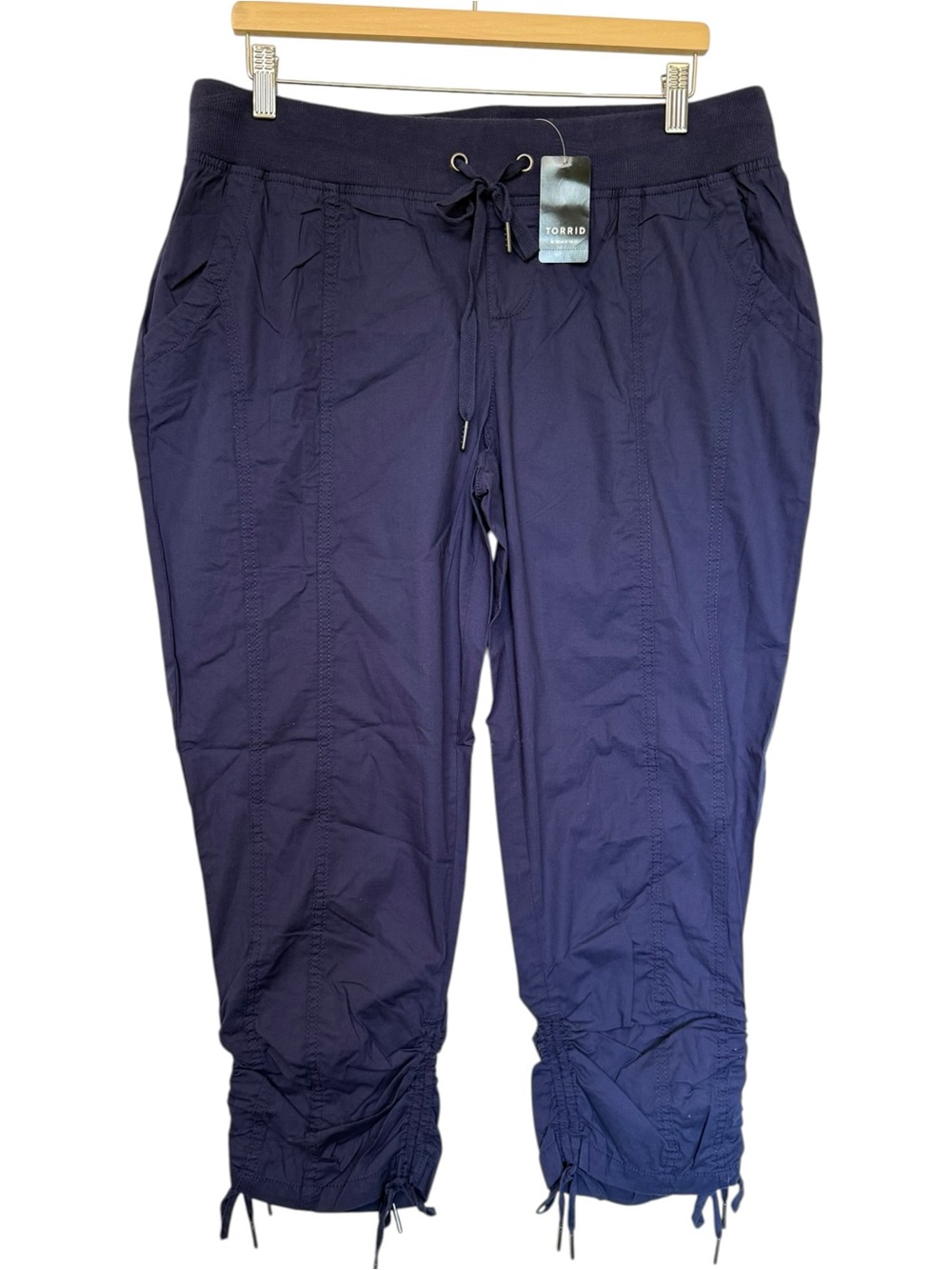 Torrid Navy Side Cinch Stretch Poplin Cargo Crop Pants Size 12 NWT